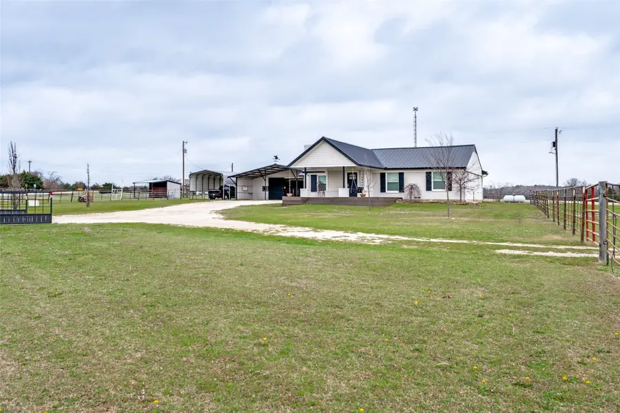 15076 S Fm 372, Valley View, TX 76272 - #3