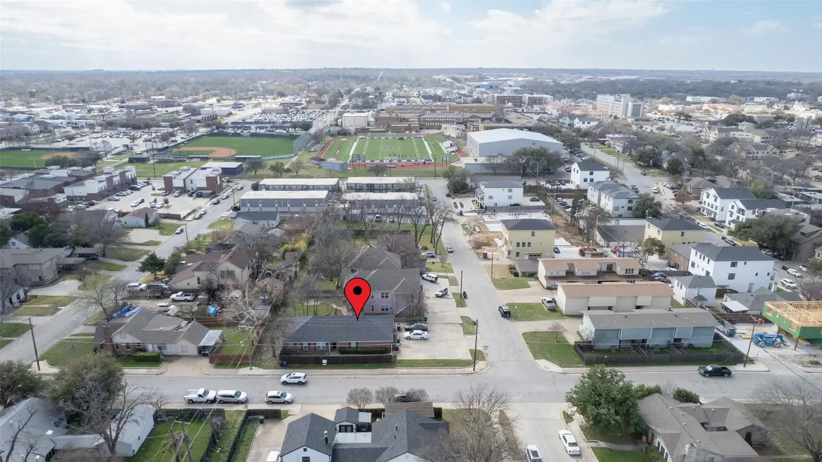 2801 Wayside Avenue, Fort Worth, TX 76110 - #1