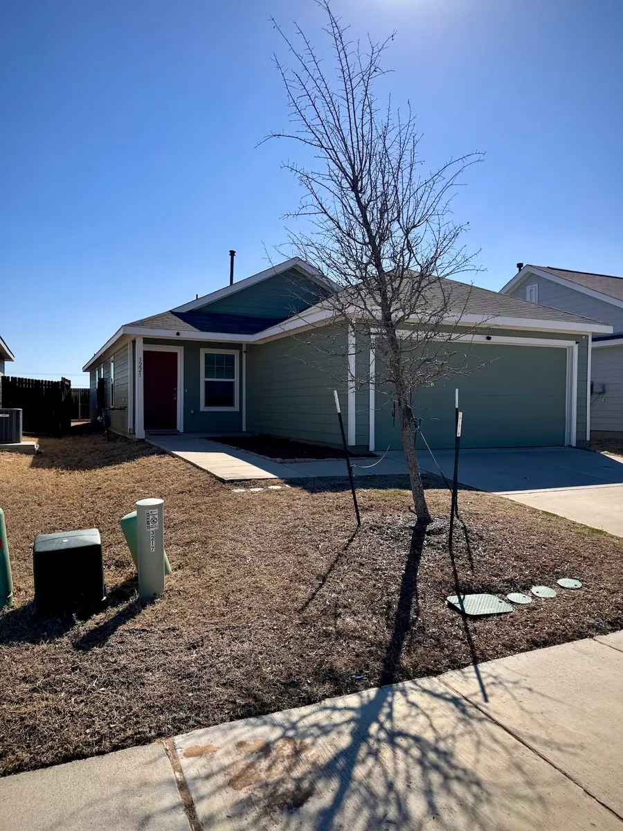 3221 Coyote Way, McKinney, TX 75071 - #2