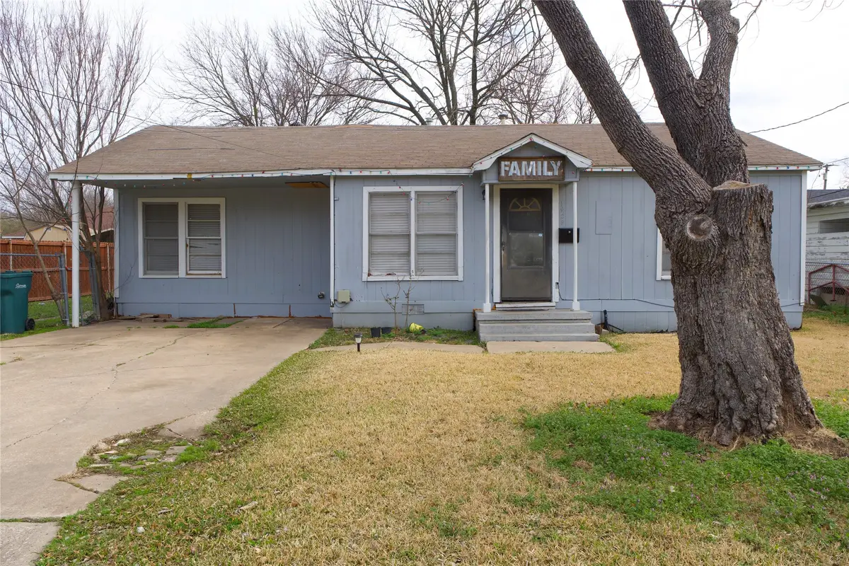 1429 S Elm, Sherman, TX 75090 - #1
