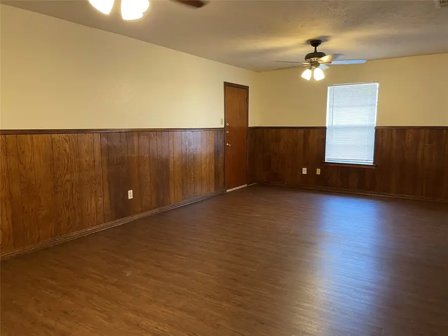 123 Evelyn Street, Desoto, TX 75115 - #3