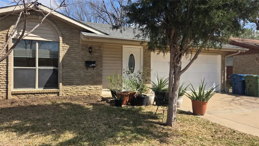 1807 Redbud Circle, Carrollton, TX 75006 - #3