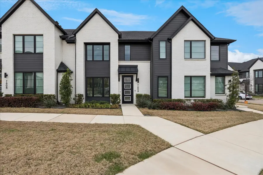 7604 Rambler Lane, North Richland Hills, TX 76182 - #2