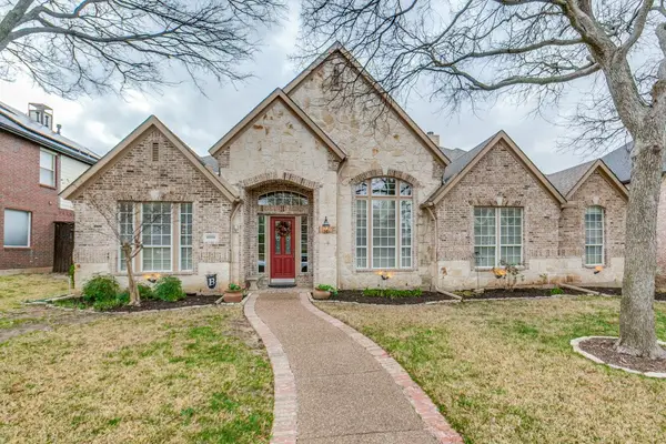 7777 Daylily Way, Frisco, TX 75033