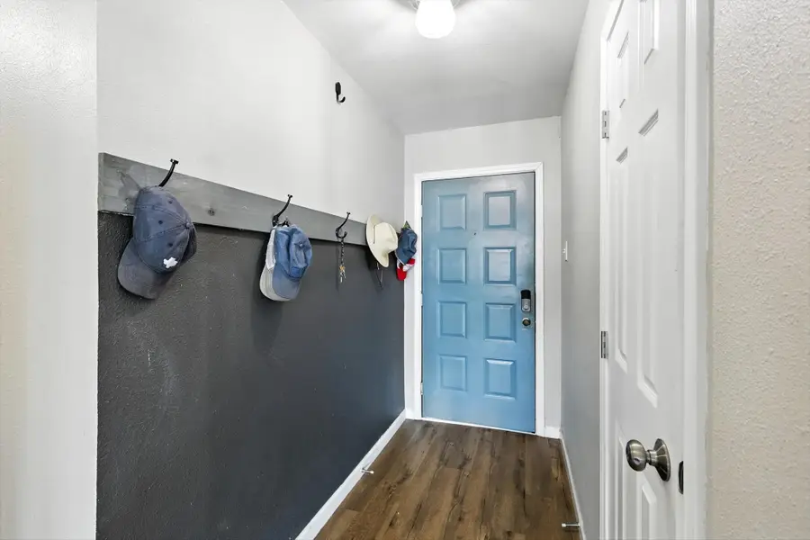 1002 Kingston Drive, Lewisville, TX 75067 - #2