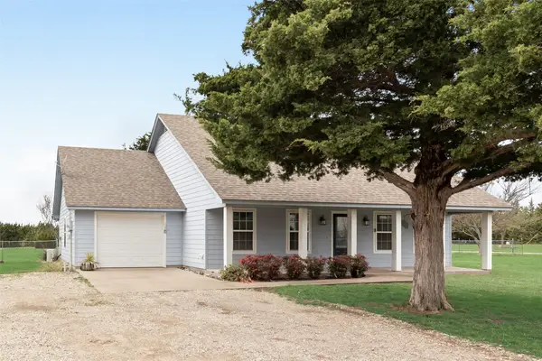 3111 N Walnut Grove Road, Midlothian, TX 76065