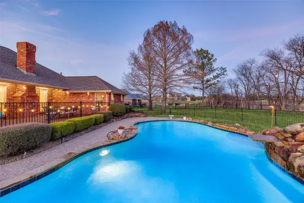 10461 Bradley Circle, Forney, TX 75126