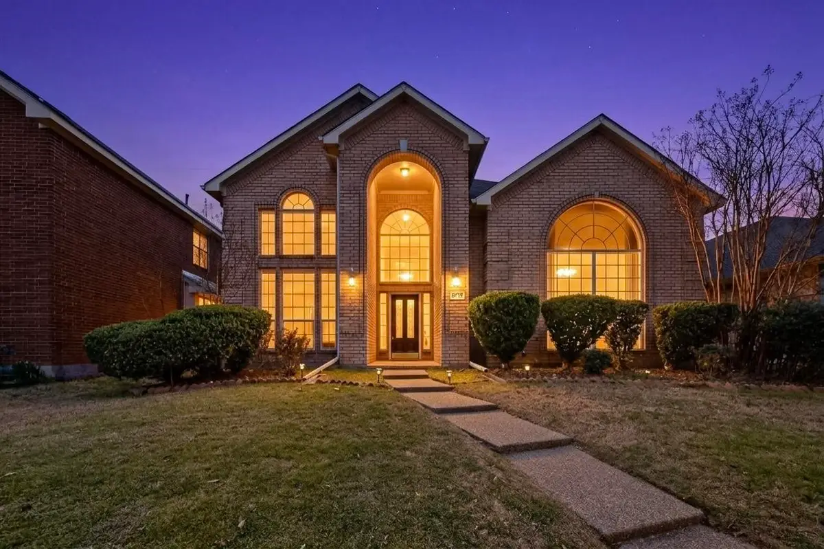 875 San Jacinto Drive, Grand Prairie, TX 75052 - #1