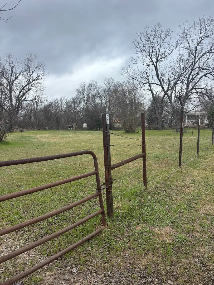 4111 S 3rd Street, Waco, TX 76706 - #3