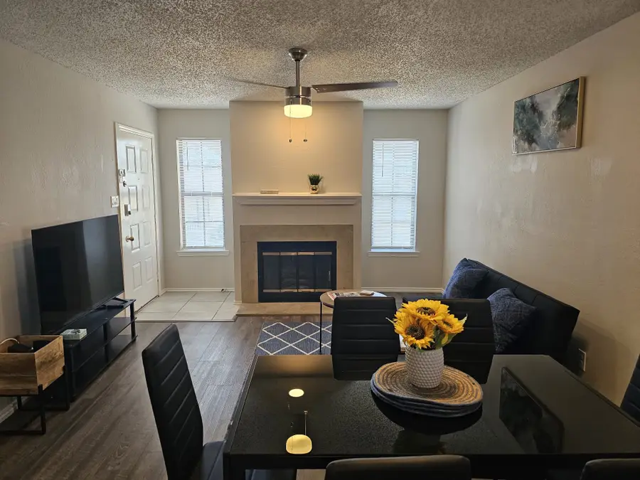 1728 Crest Point Drive, Arlington, TX 76012 - #2