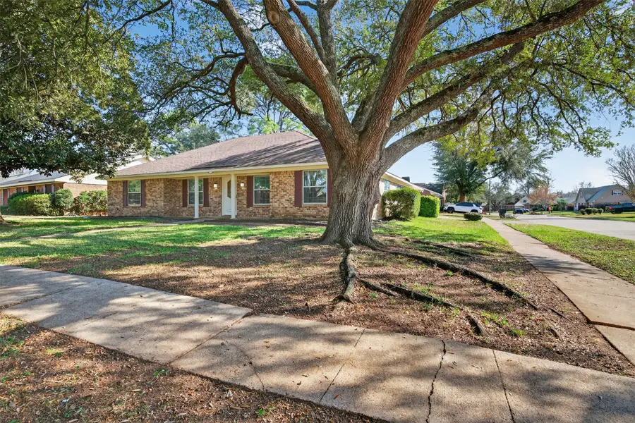 401 N Dresden Circle, Shreveport, LA 71115 - #2
