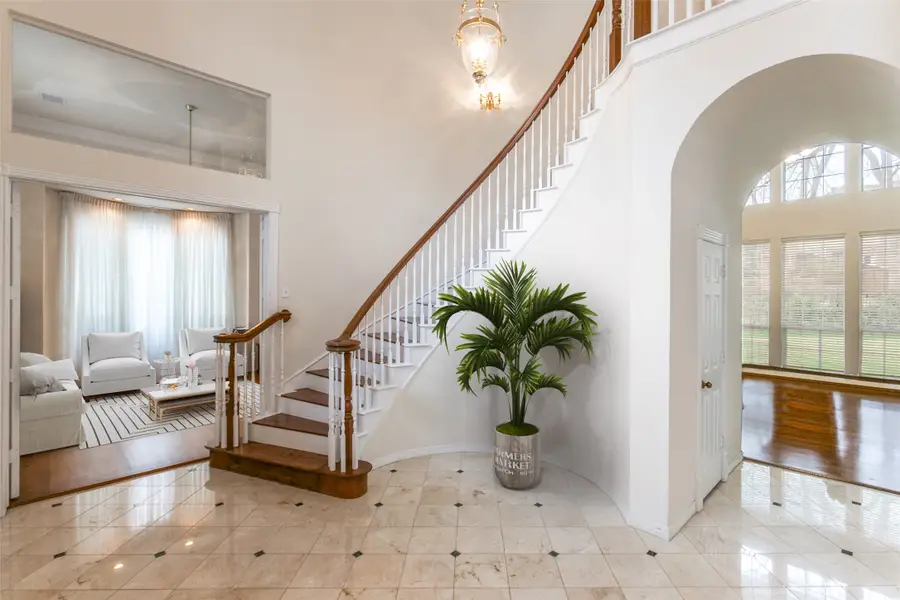 1119 Creekwood Drive, Garland, TX 75044 - #2