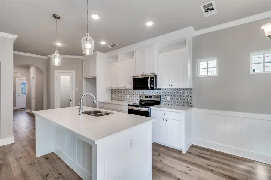 104 Market Street, Lake Dallas, TX 75065 - #3