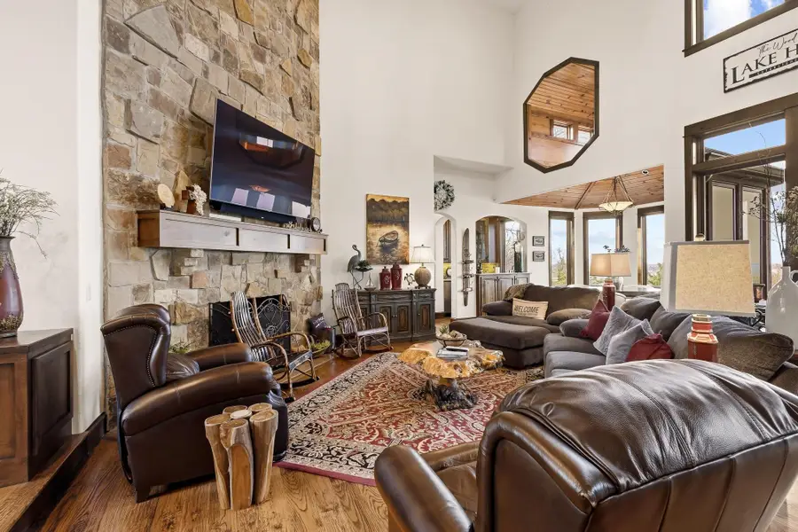 220 Oak Hills Drive, Pottsboro, TX 75076 - #3