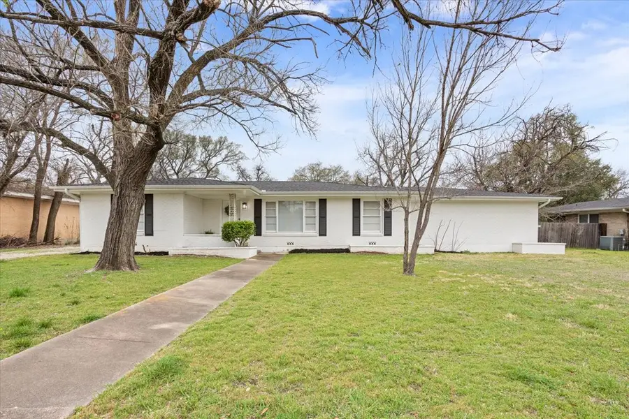 2416 Lake Air Drive, Waco, TX 76710 - #2