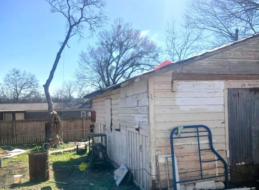 506 N 3rd Street, Talco, TX 75487 - #2