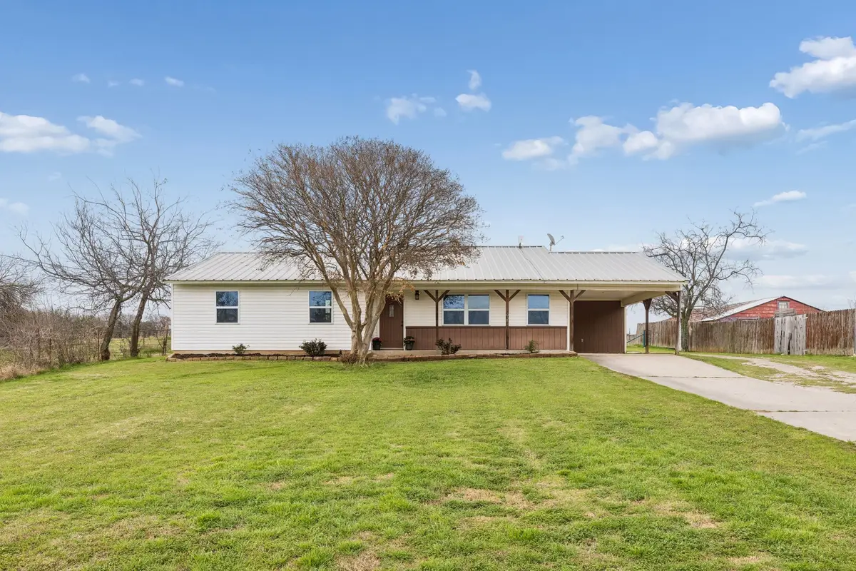 1087 County Road 2395, Alvord, TX 76225 - #1