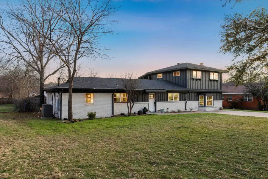 6201 S Ridge Road, Fort Worth, TX 76135 - #2