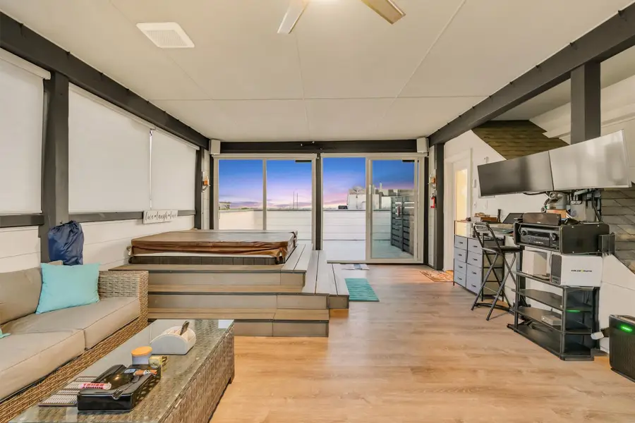 5710 La Vista Drive, Dallas, TX 75206 - #3