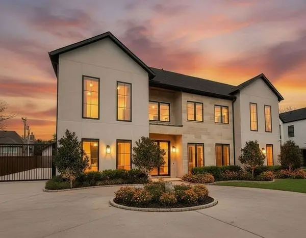 6421 Royal Lane, Dallas, TX 75230