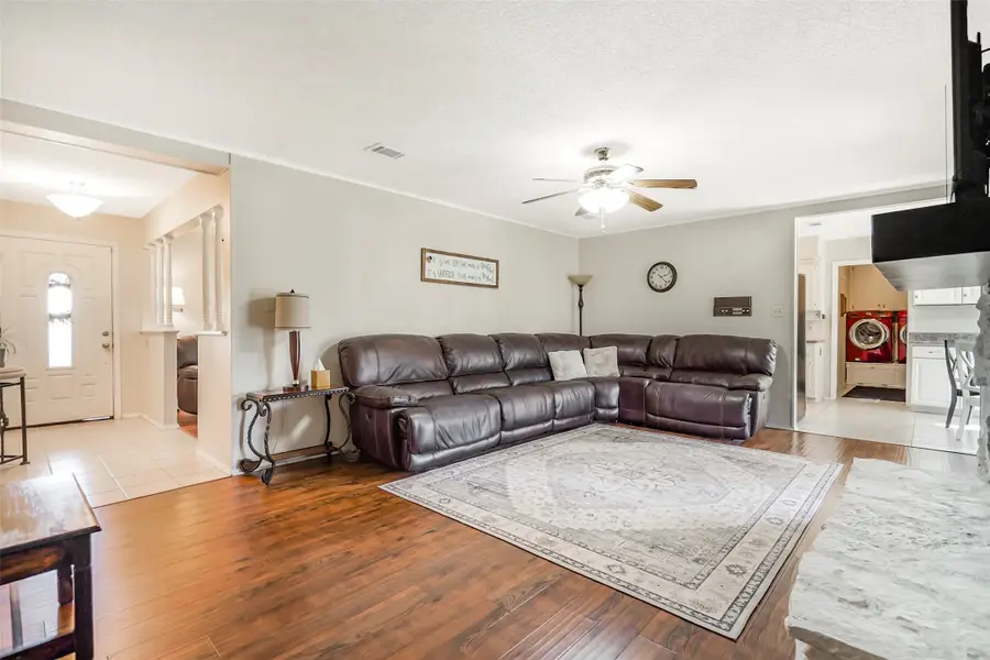 1822 E Cedar Elm Drive, Arlington, TX 76012 - #2