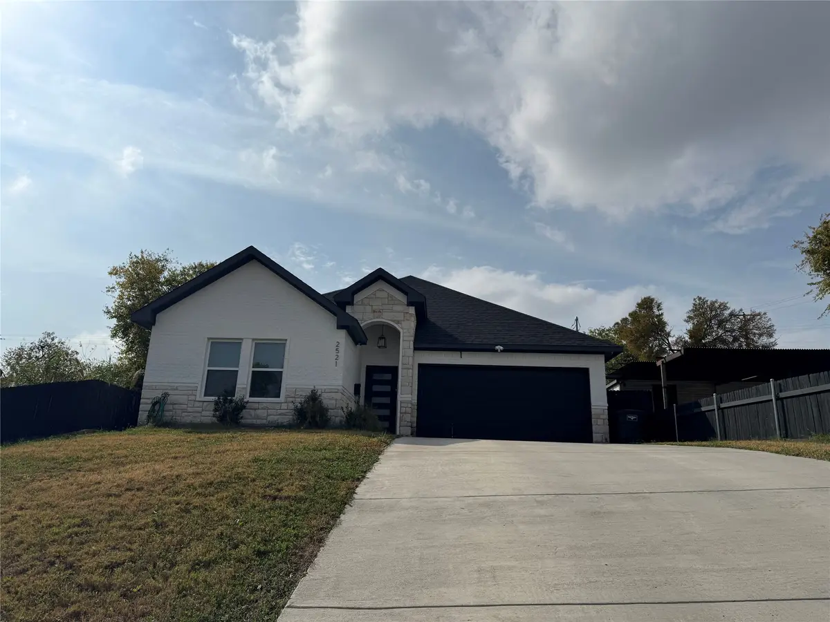 2521 NW 20th Street, Fort Worth, TX 76106 - #1