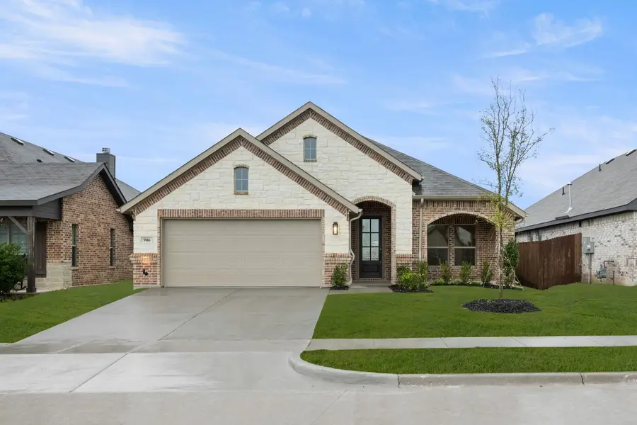 906 Madeline Lane, Cleburne, TX 76033 - #2