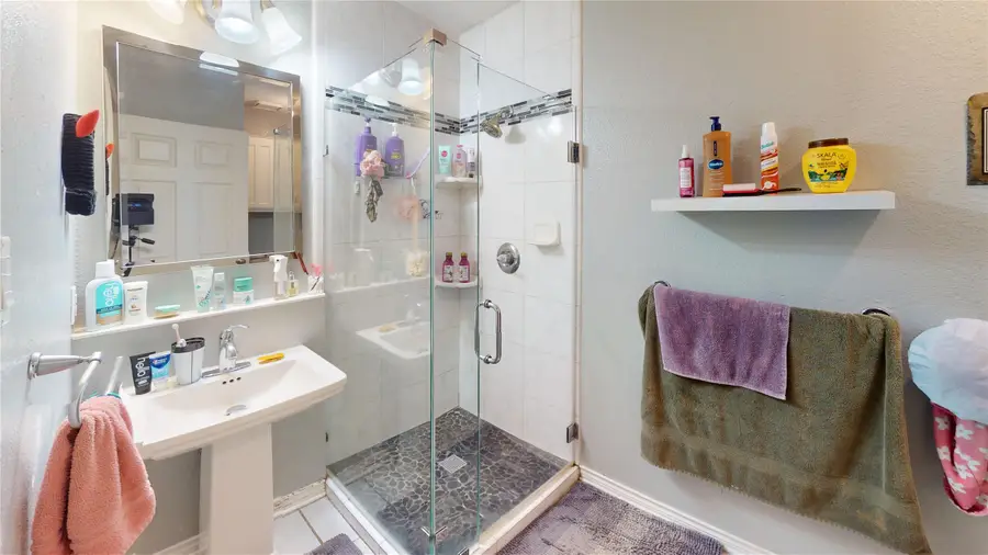 6901 Bluebell Drive, Rowlett, TX 75089 - #3