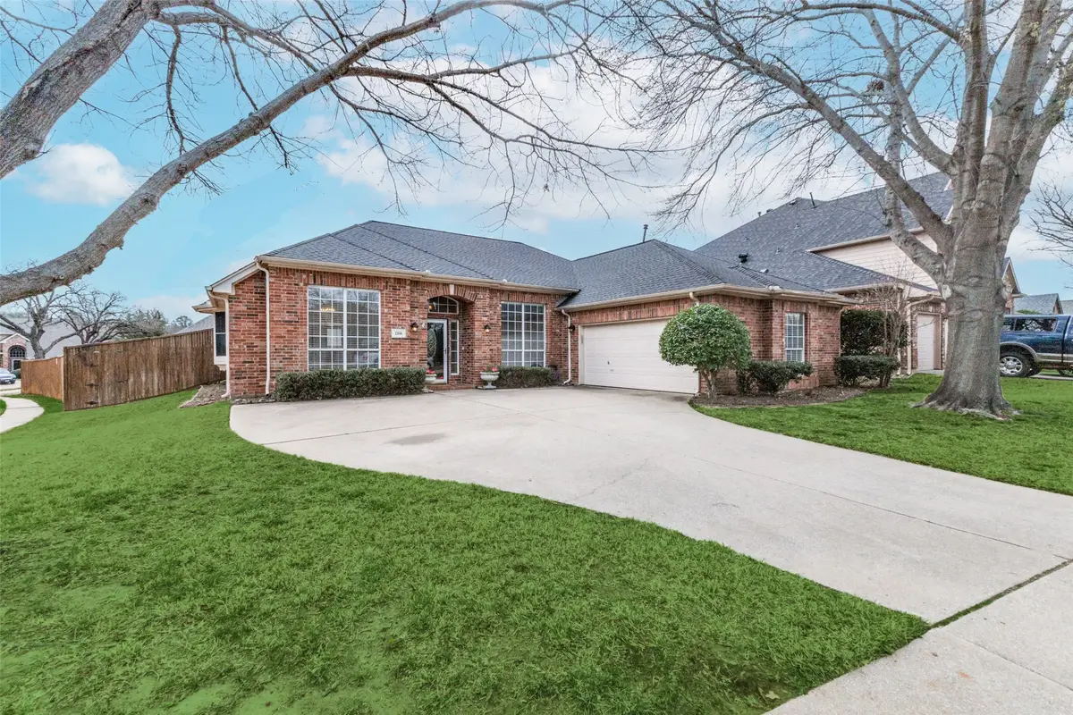 2106 Fair Oaks Circle, Corinth, TX 76210 - #1