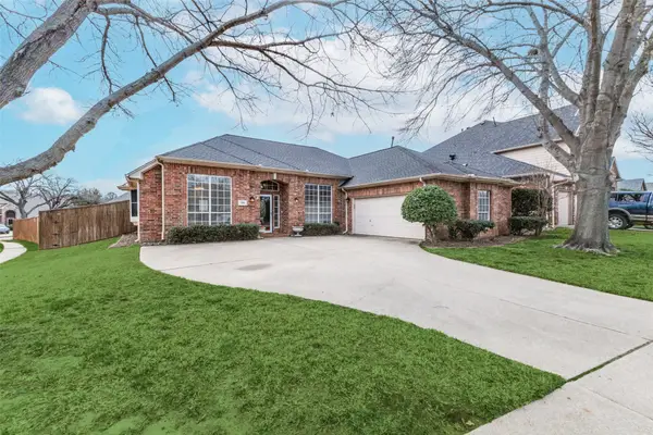 2106 Fair Oaks Circle, Corinth, TX 76210