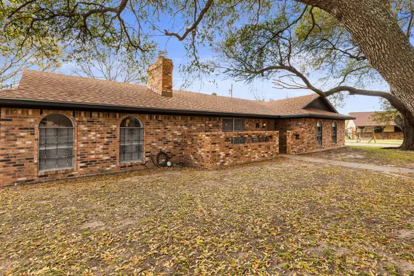 918 Saint Charles Court, Marlin, TX 76661