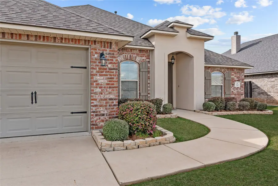 345 N Hampton Street, Haughton, LA 71037 - #2