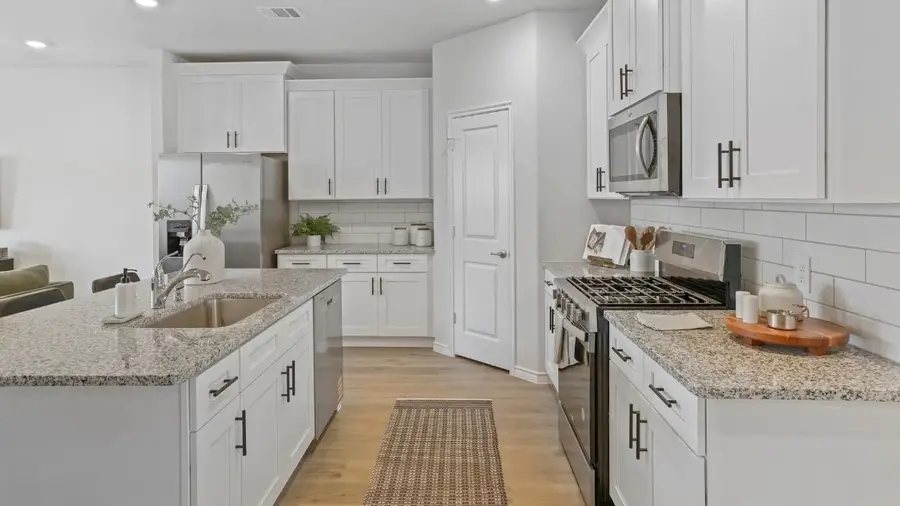 2322 Skyward Street, Grand Prairie, TX 75052 - #3