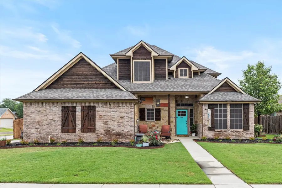 4023 Wagon Wheel Drive, Sanger, TX 76266 - #2