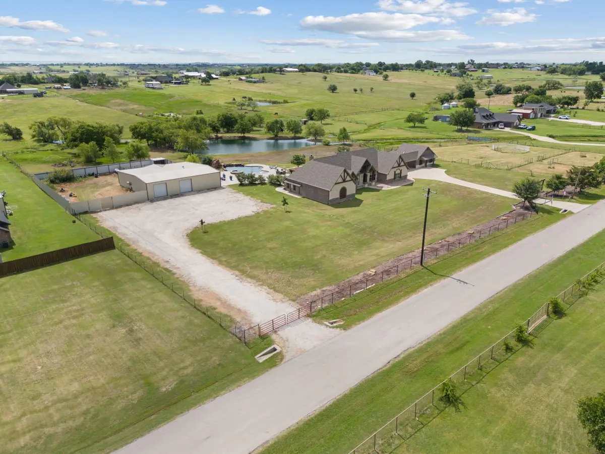 12190 Marion Road, Sanger, TX 76266 - #1