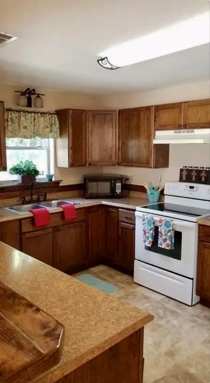 756 N Barton Street, Stephenville, TX 76401 - #3