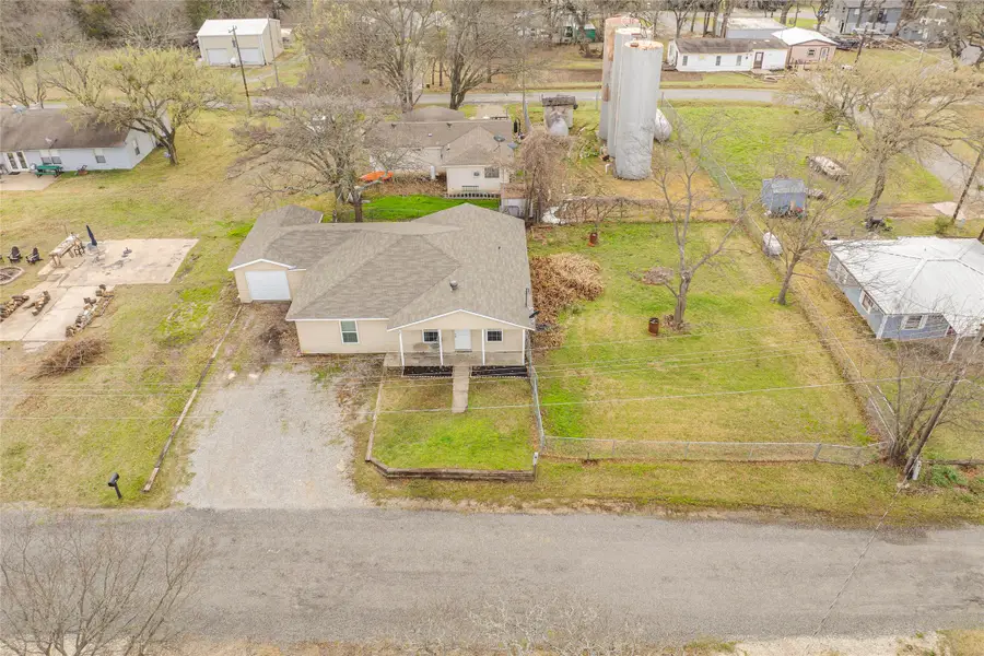 25 Erin Drive, Pottsboro, TX 75076 - #3