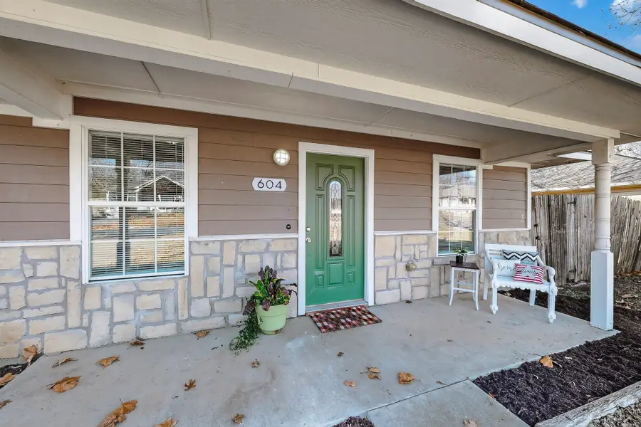 604 S Maxey Street, Sherman, TX 75090 - #3