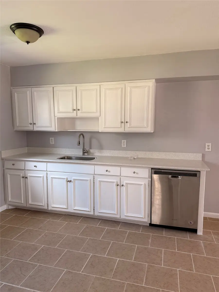 7221 Van Natta Lane, Fort Worth, TX 76112 - #2