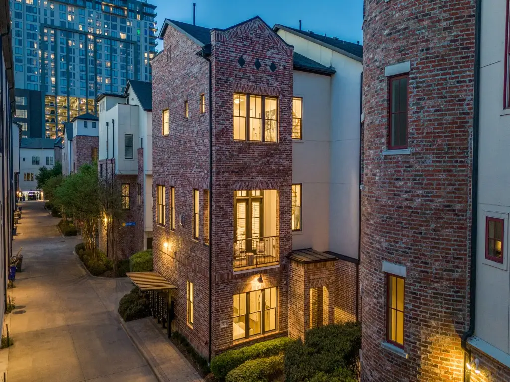 2114 Aylesport Drive, Dallas, TX 75201 - #1