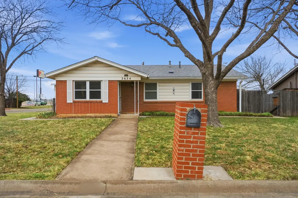 2534 Robertson Drive, Abilene, TX 79606 - #1