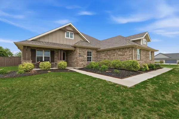 5013 Diamond Drive, Sanger, TX 76266