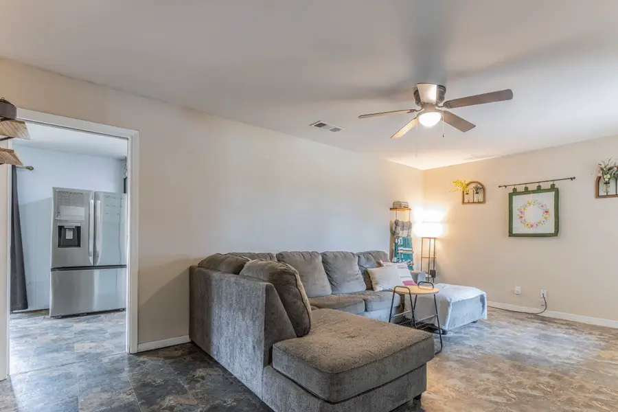 314 S Rita Street, Lacy Lakeview, TX 76705 - #3