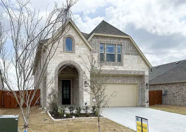 1013 River Oaks Drive, Godley, TX 76044