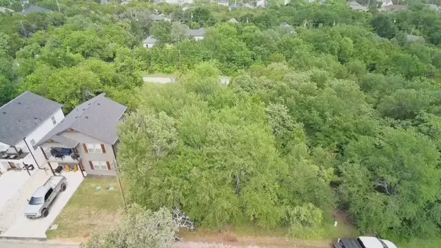 5614 Black Pine Circle, Granbury, TX 76048 - #2