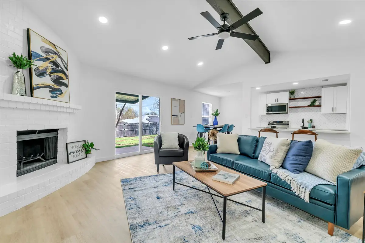 6221 Maple Springs Drive, Arlington, TX 76001 - #1