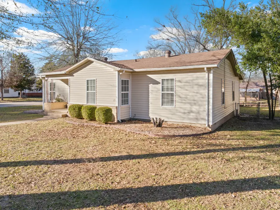 201 Redbud, Mount Pleasant, TX 75455 - #3