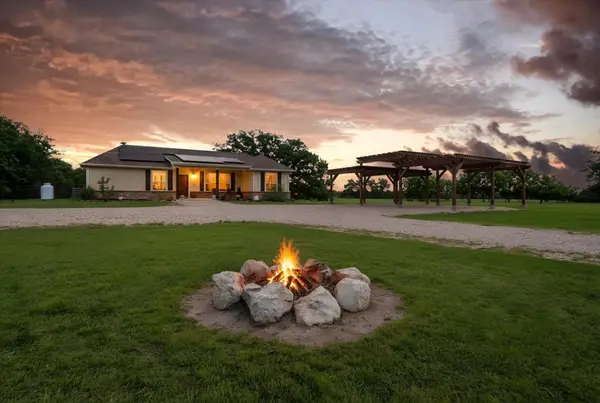 381 County Road 3050, Purdon, TX 76679