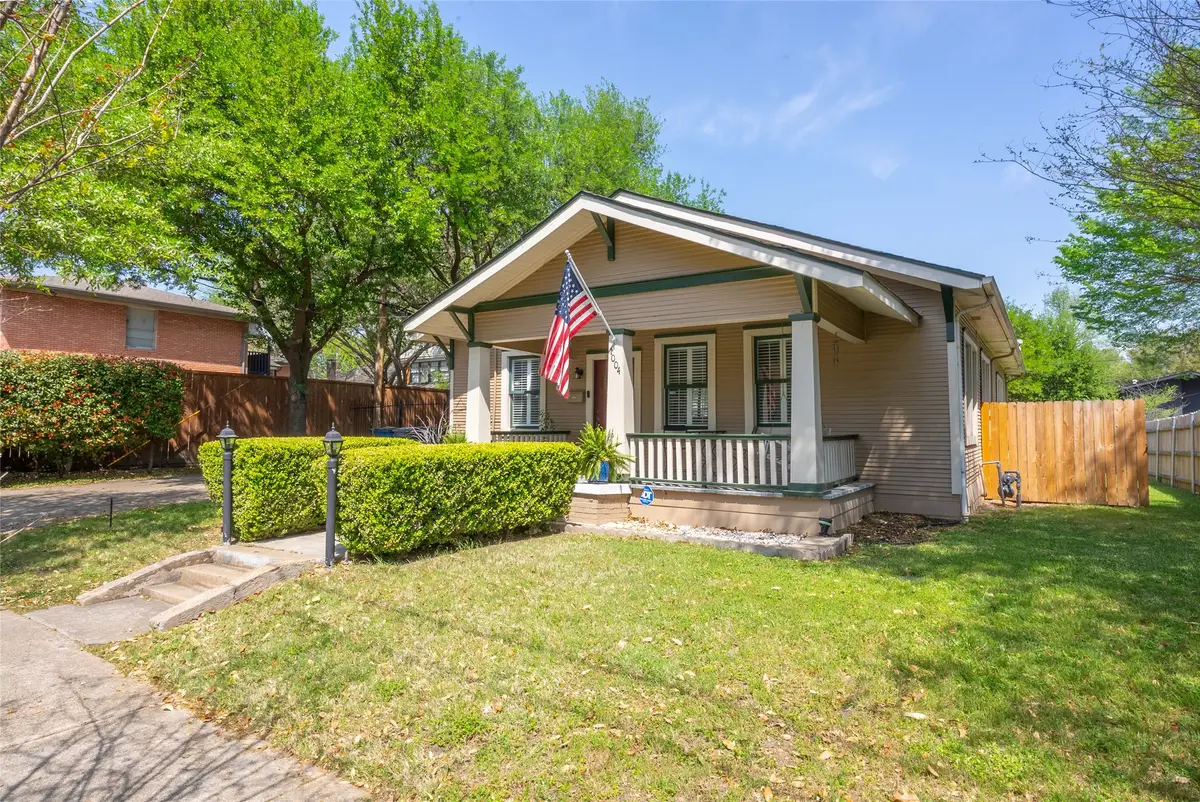 1004 Moreland Avenue, Dallas, TX 75204 - #1