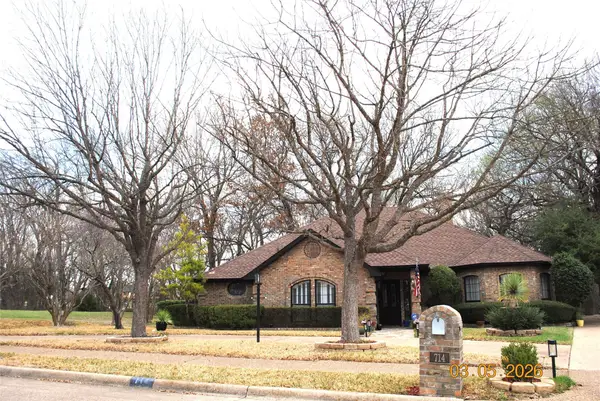 714 Mill Creek Road, Lancaster, TX 75146